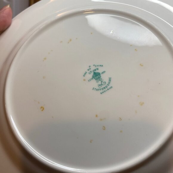 3 different floral Crown Bone China 8 1/2" Luncheon Plates Staffordshire England - Picture 5 of 13